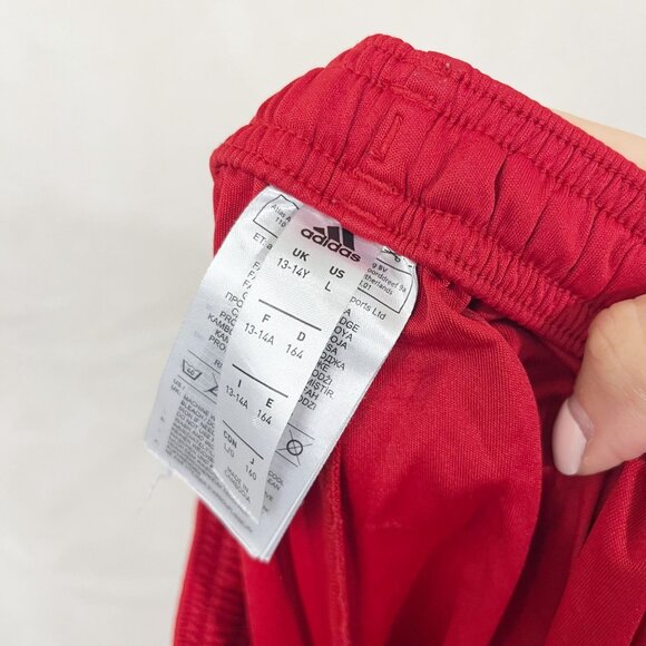 Adidas FC Bayern Munchen Red Athletic Soccer Shorts - Youth Size Large - Picture 3 of 4